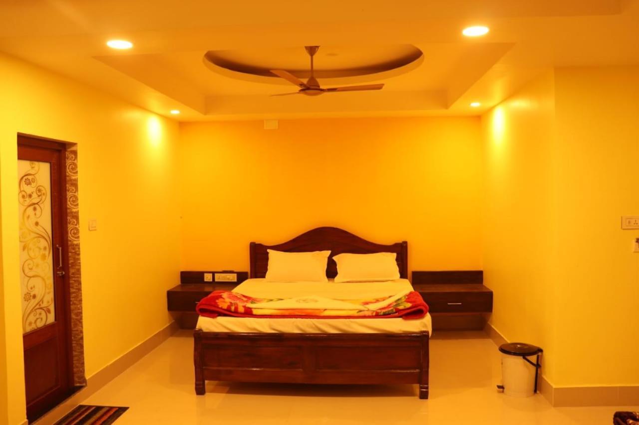 Hotel Crown Of Digha ディガ エクステリア 写真